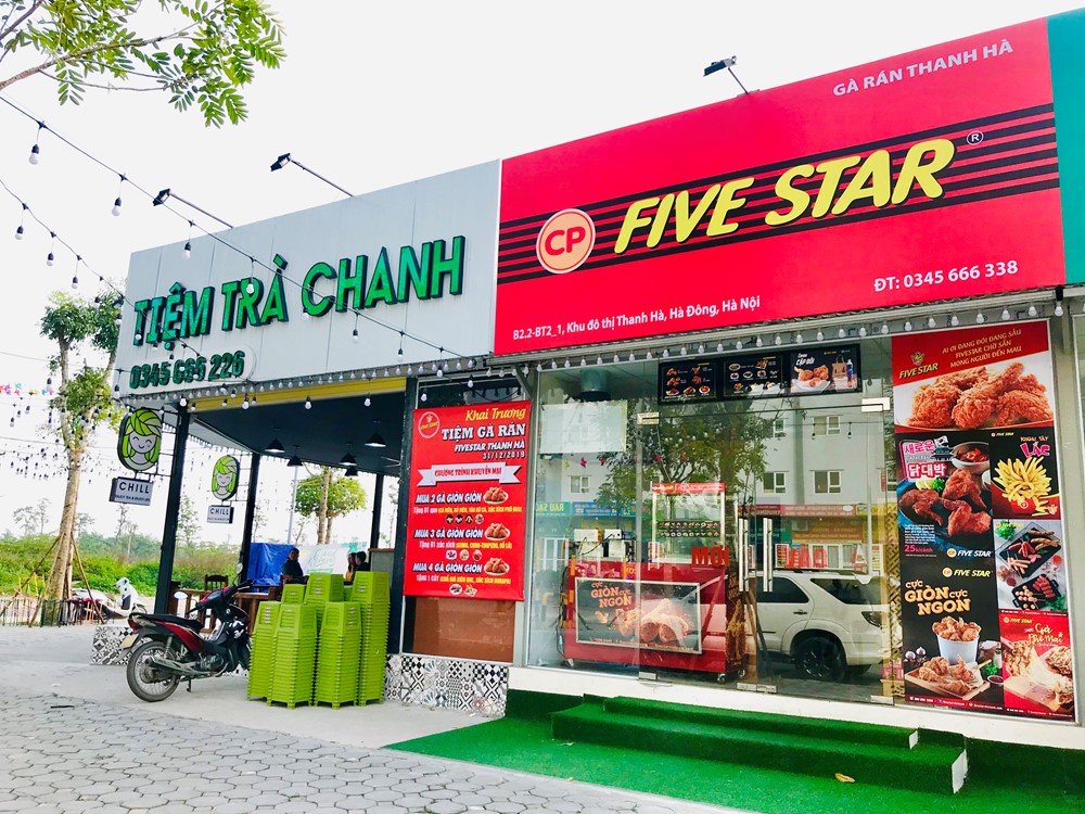 Quán gà rán Five star Thanh Hà, Hà Đông, Hà Nội.