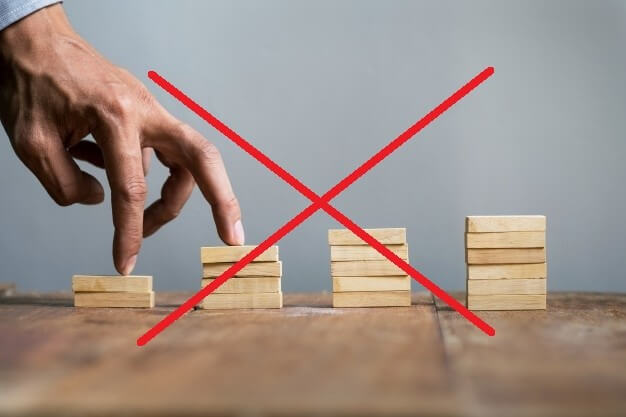 Không có cơ hội tăng lương và thăng chức