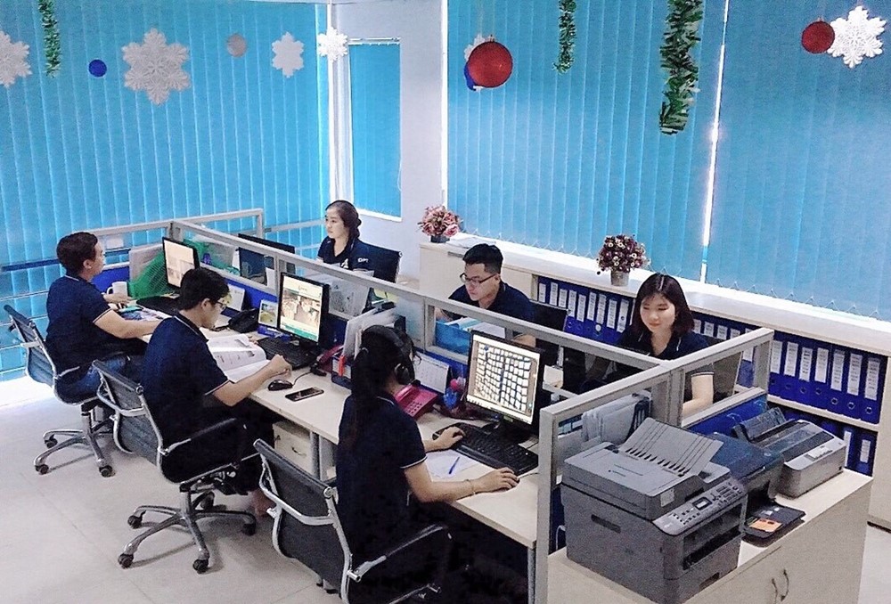 CÔNG TY TNHH SẢN XUẤT THƯƠNG MẠI THANG MÁY ĐẠI PHÁT TIẾN