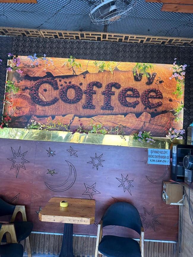 Cafe Vy